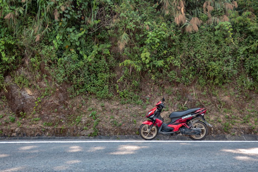 Motorbike Hai Van Pass, Vietnam